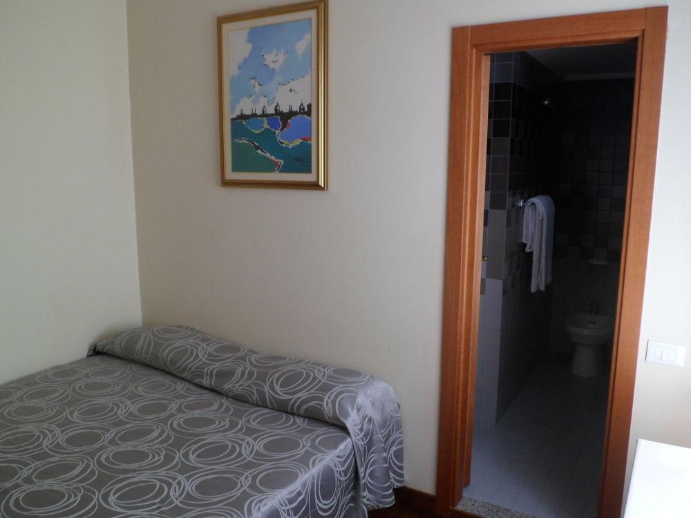 Hotel Romea Ravenna Kültér fotó