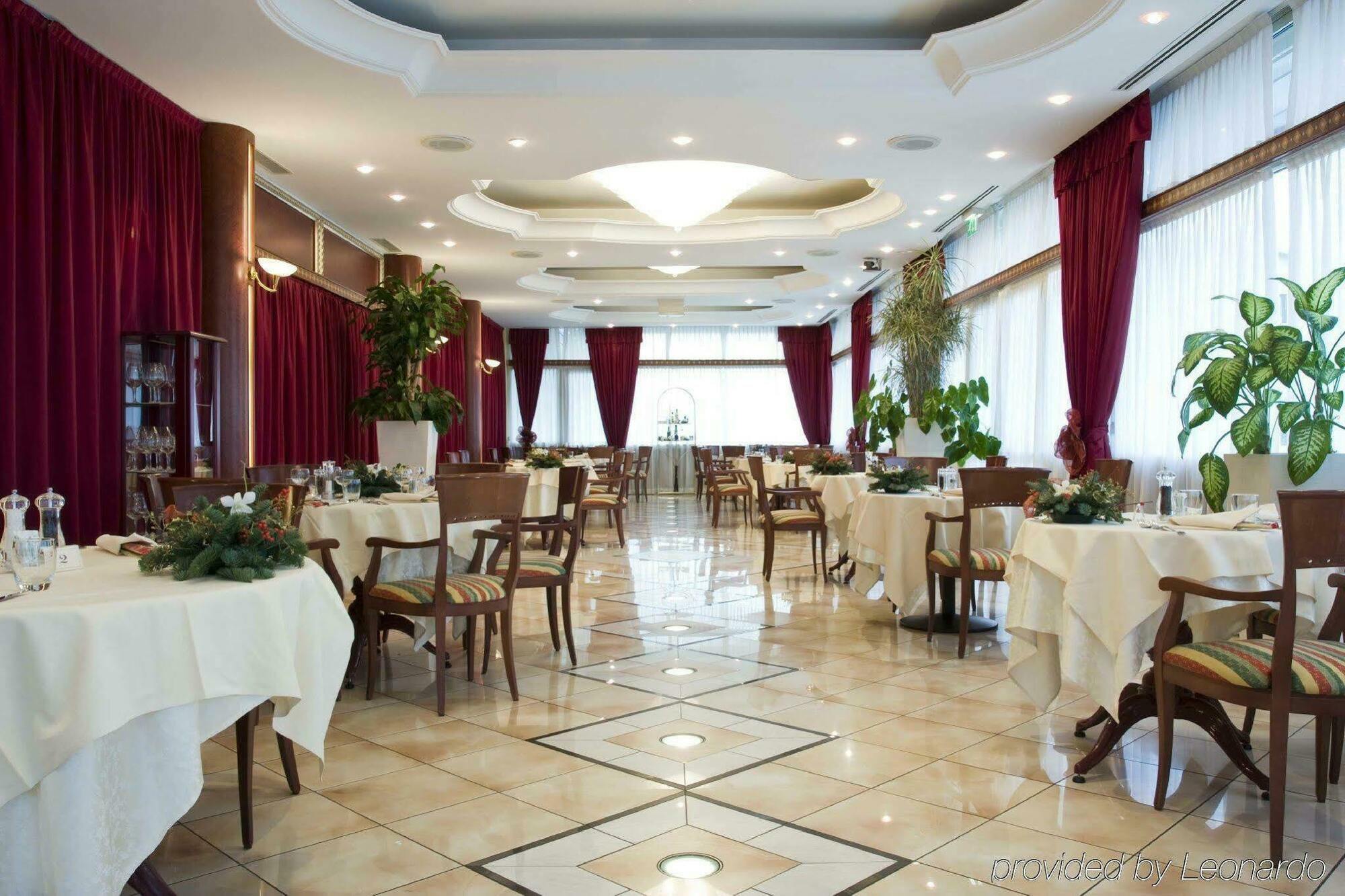 Hotel Romea Ravenna Étterem fotó